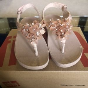 Brand new FitFlop shoes.